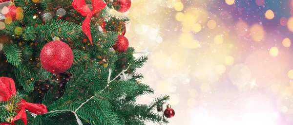 Bela Árvore Natal Fundo Luz Com Luzes Embaçadas — Fotografia de Stock