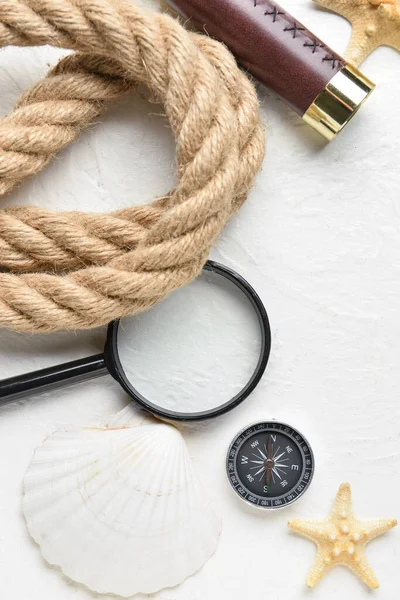 Vintage Spyglass Magnifier Rope Compass Starfishes Light Background Closeup — Stock Photo, Image