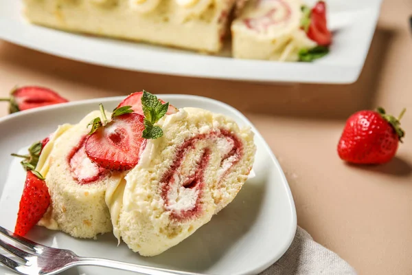 Plate Slices Tasty Strawberry Roll Cake Table Closeup — Stock Photo, Image