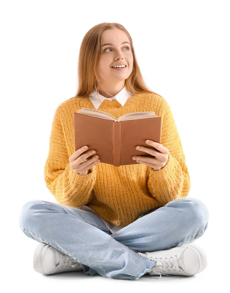 Mujer Joven Suéter Amarillo Con Libro Sentado Sobre Fondo Blanco — Foto de Stock