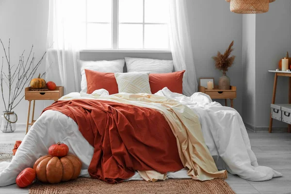 Interior Light Bedroom Big Bed Tables Pumpkins — Stock Photo, Image