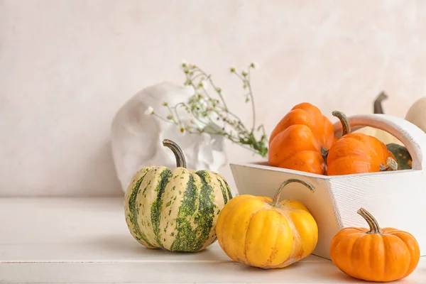 Basket Halloween Pumpkins Light Table — Stock Photo, Image