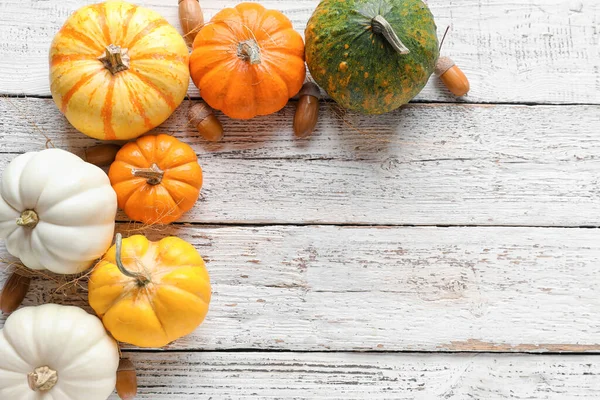 Halloween Pumpkins Acorns Light Wooden Background — Stock Photo, Image