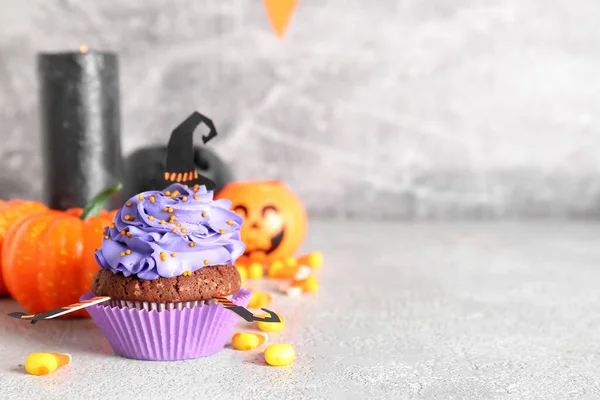 Lekker Halloween Cupcake Snoep Maïs Grunge Achtergrond Close — Stockfoto