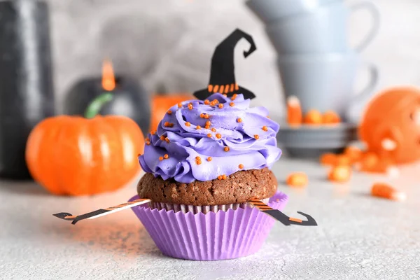 Tasty Halloween Cupcake Grunge Background Closeup — Stock Photo, Image