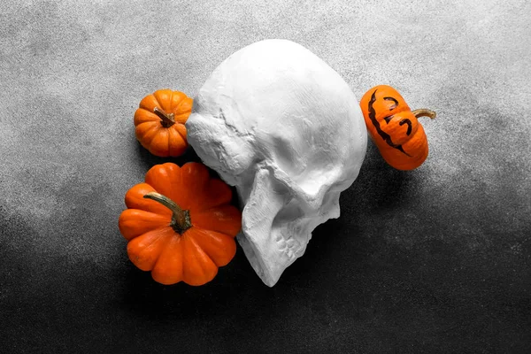 Halloween Pumpkins Human Scull Black White Background — Stock Photo, Image