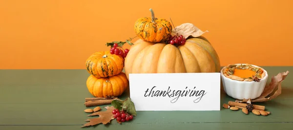 Different Pumpkins Pie Card Table Orange Background Thanksgiving Day Celebration — Stock Photo, Image