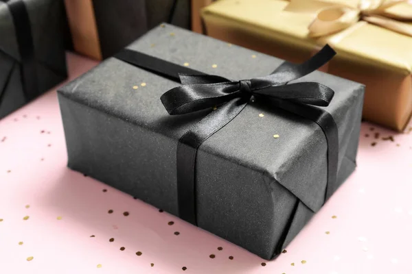 Κουτί Δώρου Ροζ Φόντο Κοντινό Πλάνο Μαύρη Παρασκευή Πώληση — Φωτογραφία Αρχείου