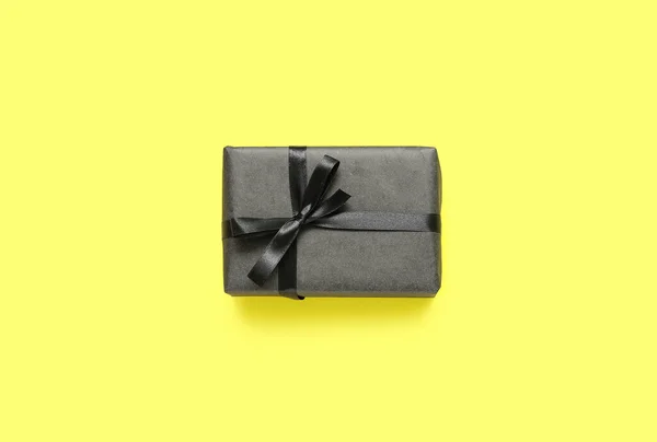 Gift Box Yellow Background Black Friday Sale — Stock Photo, Image
