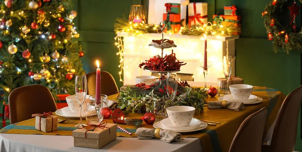 Dining Table Beautiful Setting Christmas Dinner Home — Stock Photo, Image