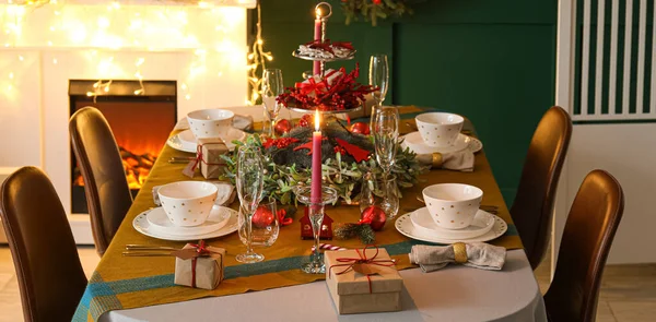 Tavolo Pranzo Con Bella Cornice Celebrazione Del Natale Camera — Foto Stock