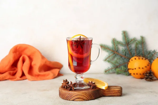 Wooden Board Glass Aromatic Mulled Wine Spices Table — Stock Photo, Image