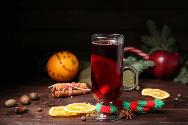 Glass Cup Aromatic Mulled Wine Dark Wooden Background — Stock Photo, Image