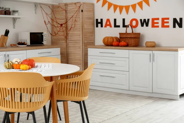 Halloween Pumpkins Dining Table Light Kitchen — Stock Photo, Image