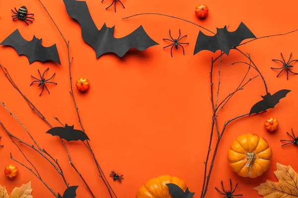 Keret Készült Halloween Dekoráció Faágak Piros Alapon — Stock Fotó