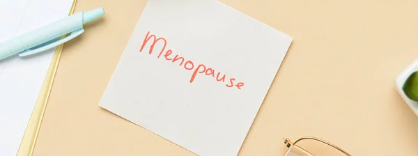 Paper Word Menopause Beige Background — Stock Photo, Image