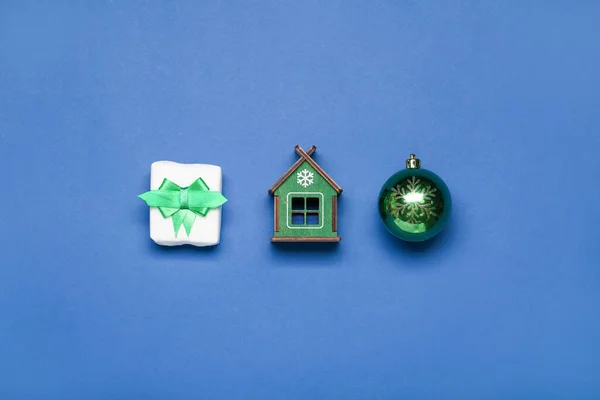 House Figure Christmas Ball Gift Blue Background — Stock Photo, Image