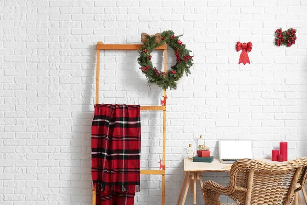 Modern Workplace Ladder Christmas Decor White Brick Wall — Stock Photo, Image