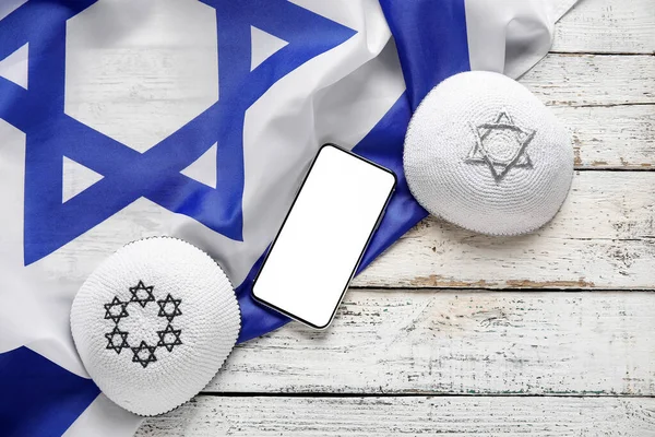 Mobile Phone Kippahs Flag Israel Light Wooden Background — Stock Photo, Image