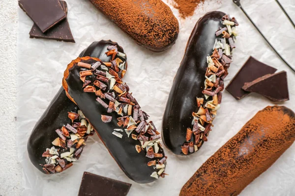 Delicious Chocolate Eclairs Table Closeup — Stock Photo, Image
