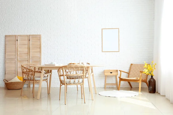 Interior Dining Room Modern Furniture White Brick Wall — Stock Photo, Image