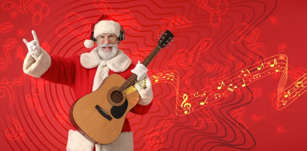 Kırmızı Arka Planda Gitarı Olan Havalı Noel Baba — Stok fotoğraf