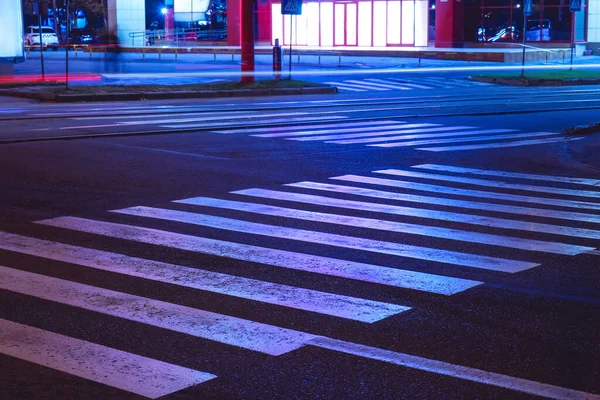 Pohled Přechod Zebra Městě Noci — Stock fotografie