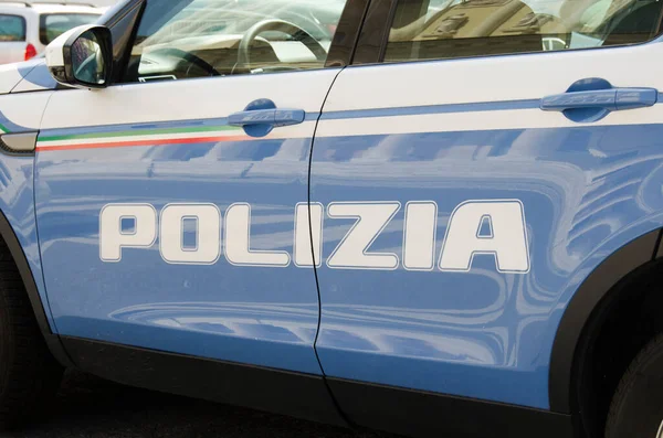 Italiaanse Politie Voertuig Close Schot Rechtenvrije Stockfoto's