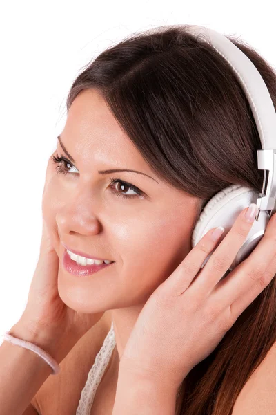Vacker adult sinnlighet brunett tjej är lyssna till musik — Stockfoto