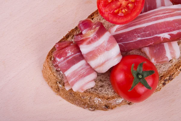 Sandwich with bacon — Stock Photo, Image