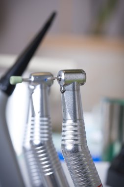 Dişçi ekipmanları