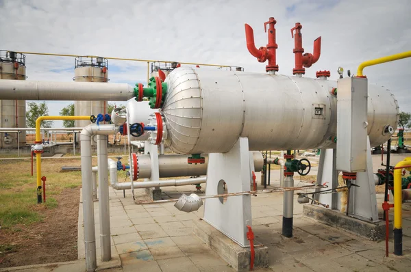 Petrol ve gaz sanayi tankları — Stok fotoğraf