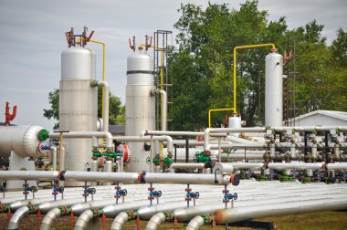 Petrol ve gaz sanayi tankları