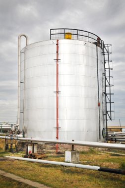 gaz depolama ve boru hattı