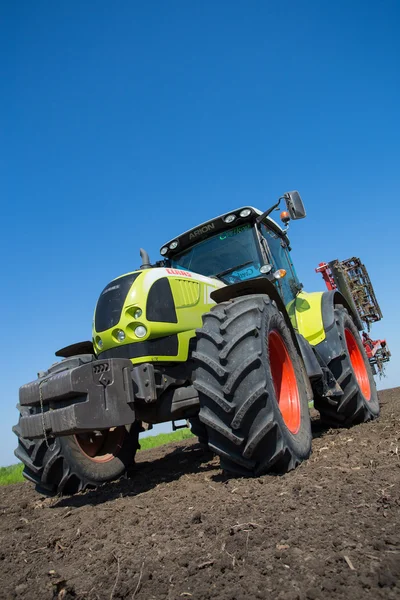 TRACTOR CLASS ARION 600 — Stock Photo, Image