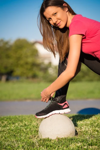 Junges Mädchen im Training — Stockfoto