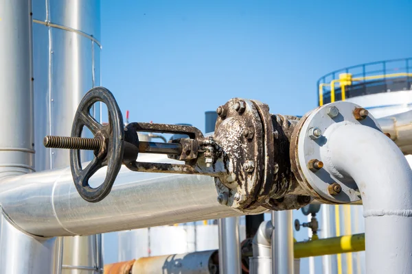 Oil valve — Stock Photo, Image