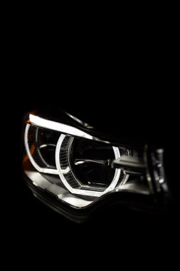 Araba başına ışık