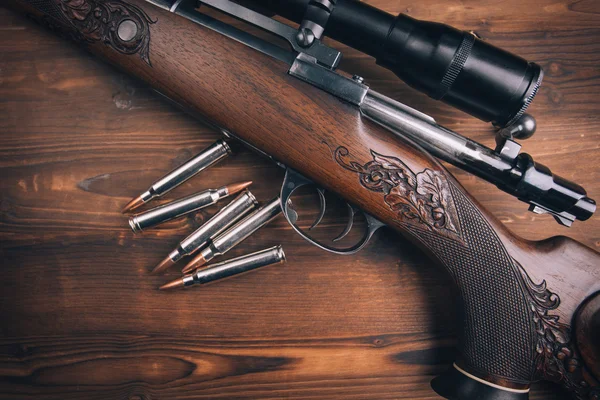 Shotgun na drewniane tła — Zdjęcie stockowe
