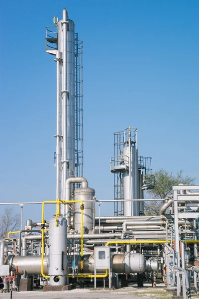 Oil and gas processing plant — Stock Photo, Image