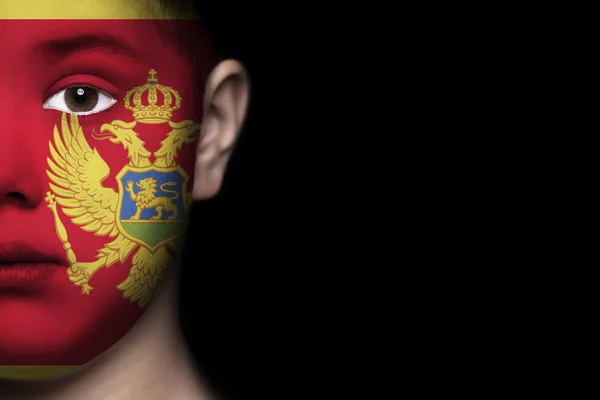 몬테네그로의 국기와 그린 인간의 얼굴 — 스톡 사진