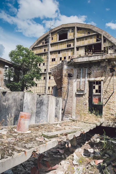 Edificios en ruinas — Foto de Stock