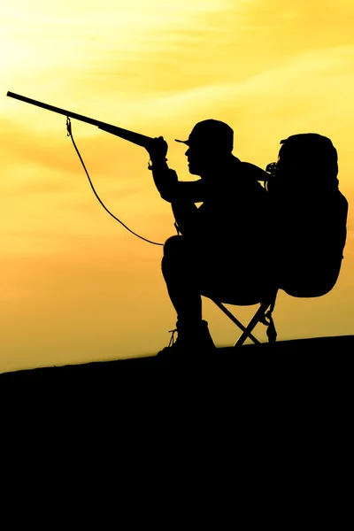 Hunter With Shotgun in Sunset — Stock Photo, Image