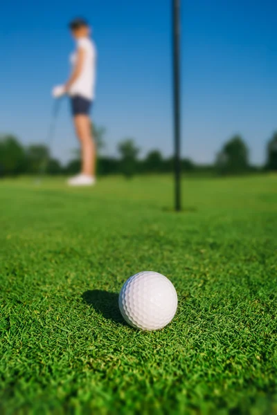 Kadın golf oyuncusu — Stok fotoğraf