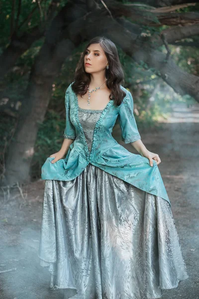 Beautiful Young Woman 19Th Century Dress Mysterious Forest Mystical Atmosphere — Foto Stock