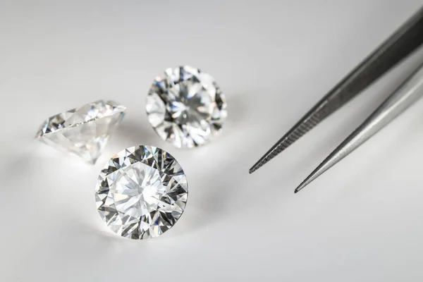 Luxury Diamond Gemstones Jewelry Tweezers — Stock Photo, Image