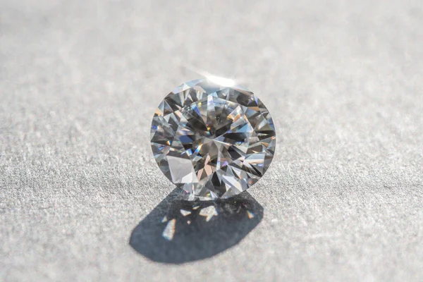 Nagy Karátos Gyémánt Drágakő Szürke Háttér — Stock Fotó