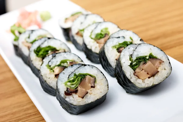 Rolls with shiitake mushrooms — Stock Photo, Image