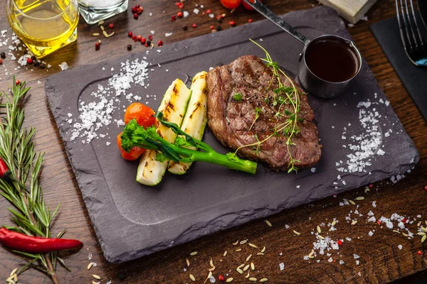 Black Angus New York Steak Marbled Beef Sirloin Uruguay Delicious — Stock Photo, Image