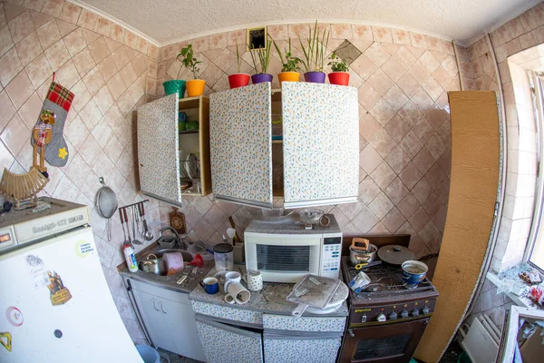Kharkiv Ucraina Marzo 2022 Cucina Danneggiata Appartamento Una Delle Case — Foto Stock
